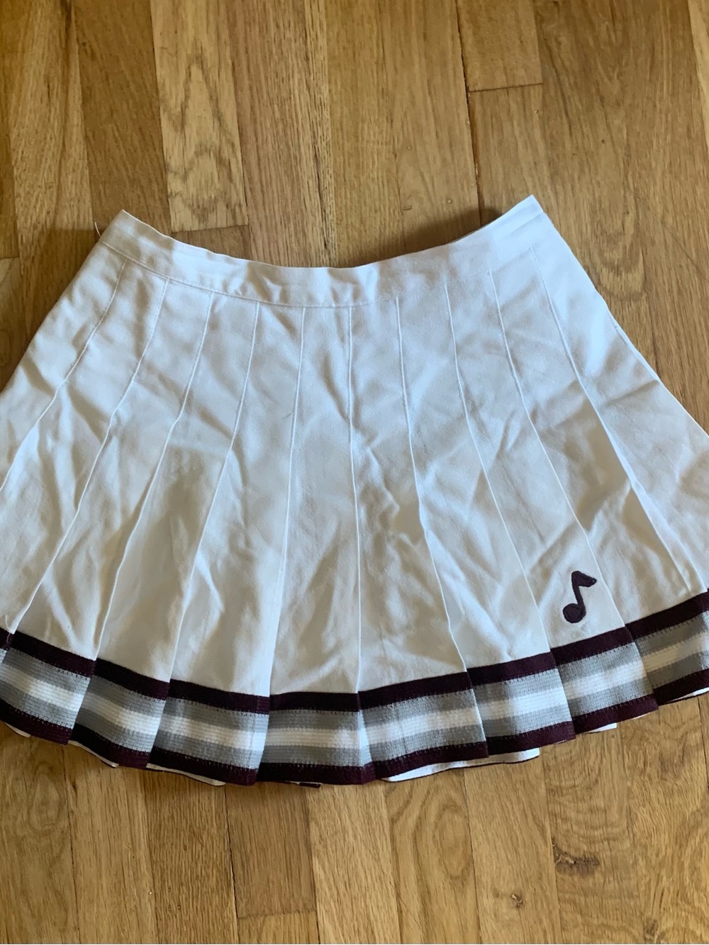 White Pleated Tennis Skirt with Burgundy Trim